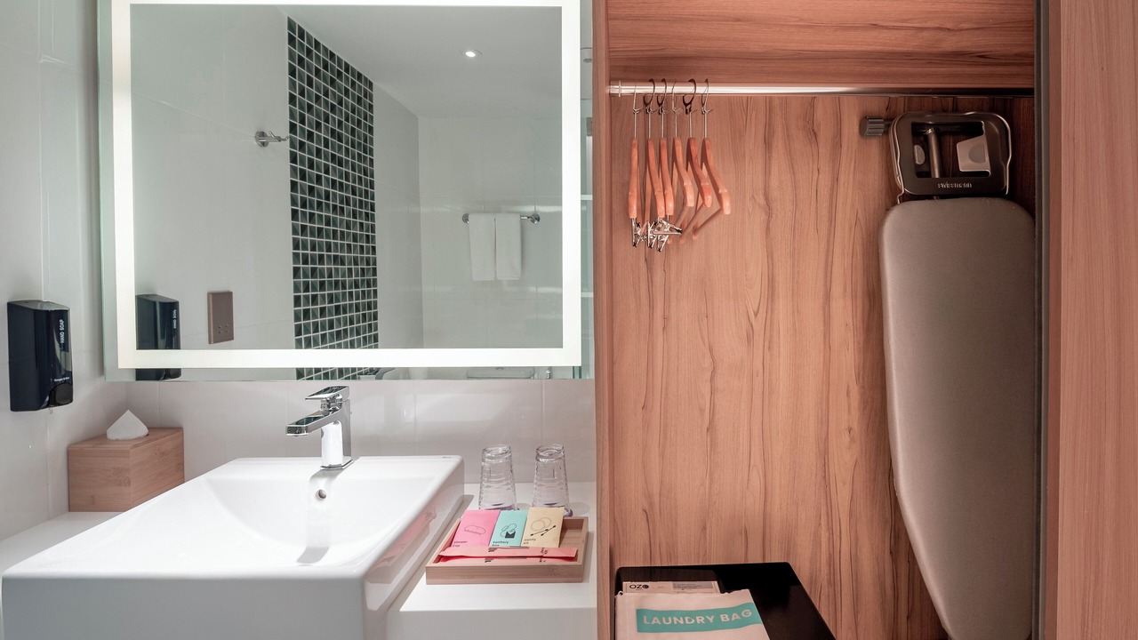 Photo of Bedroom in Medini