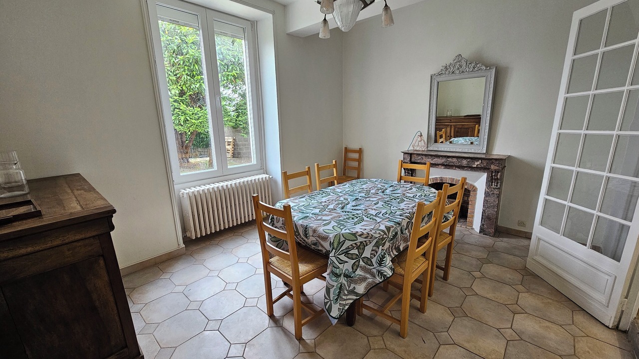 Photo of Others in Bourgueil