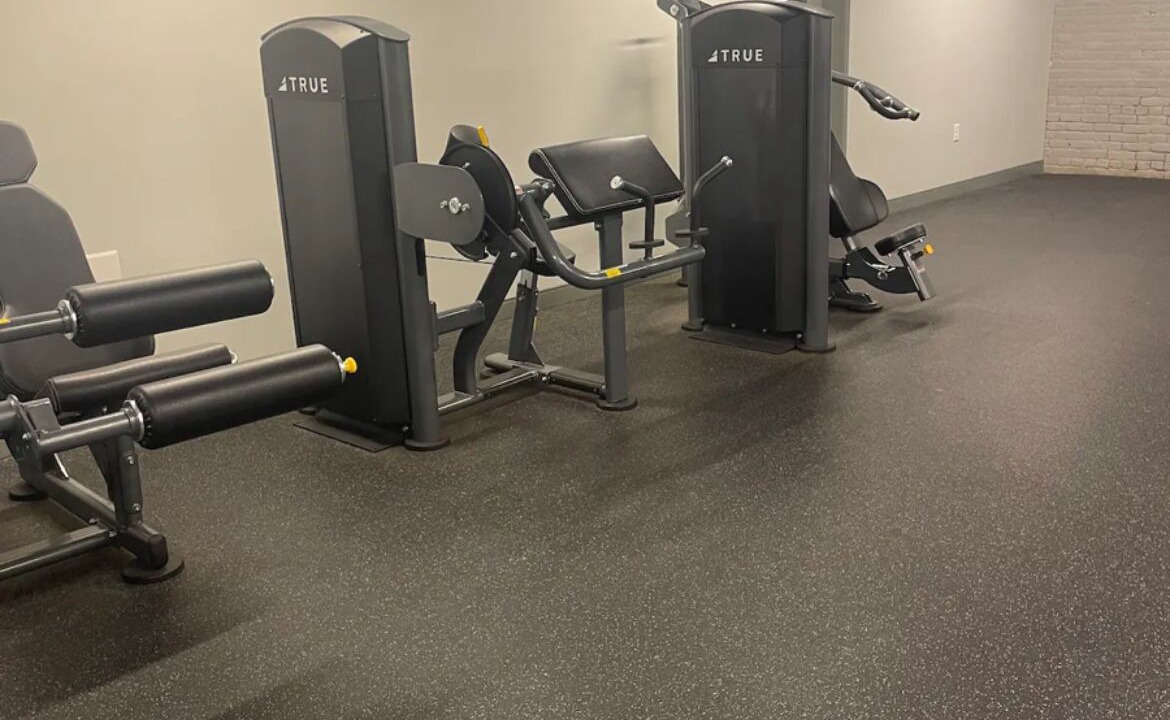 Photo of Others in Downtown Hartford