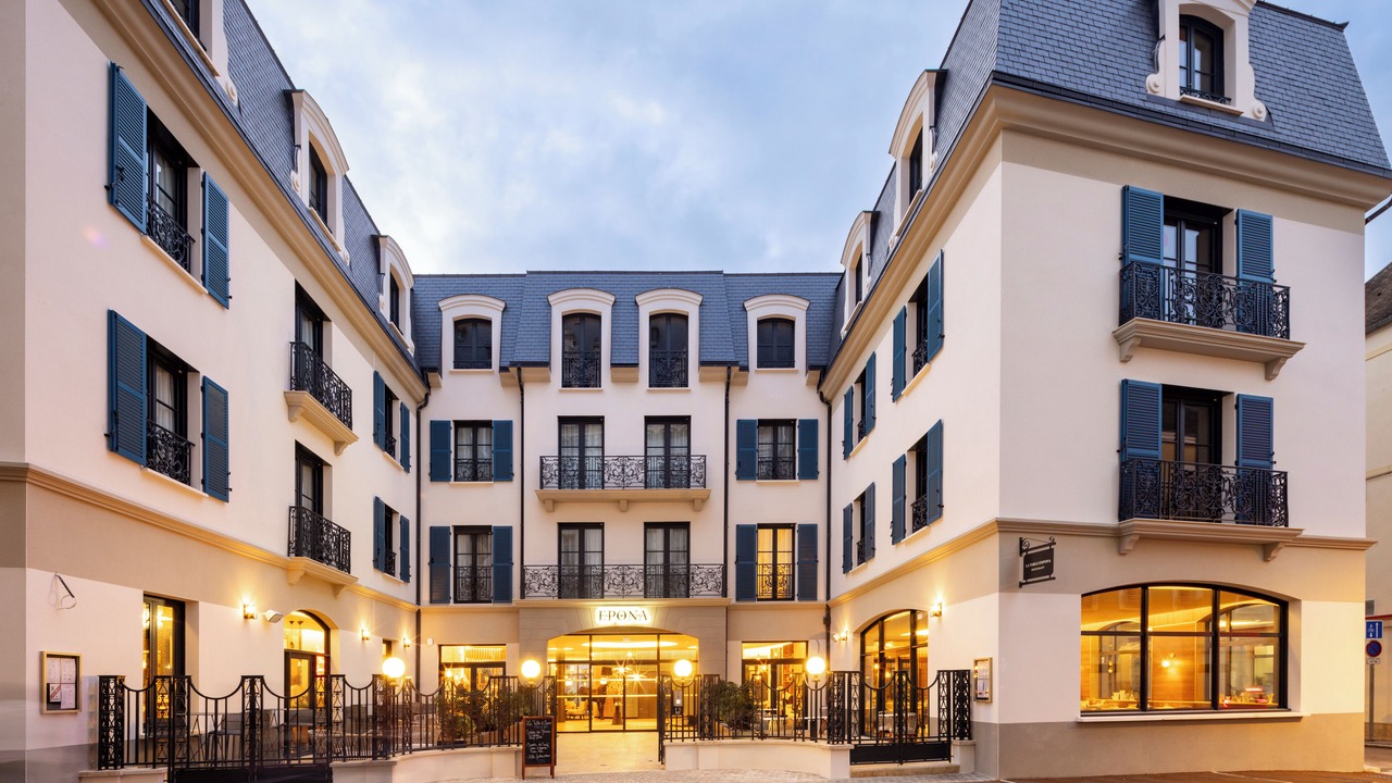 Photo of Outdoor in Sens