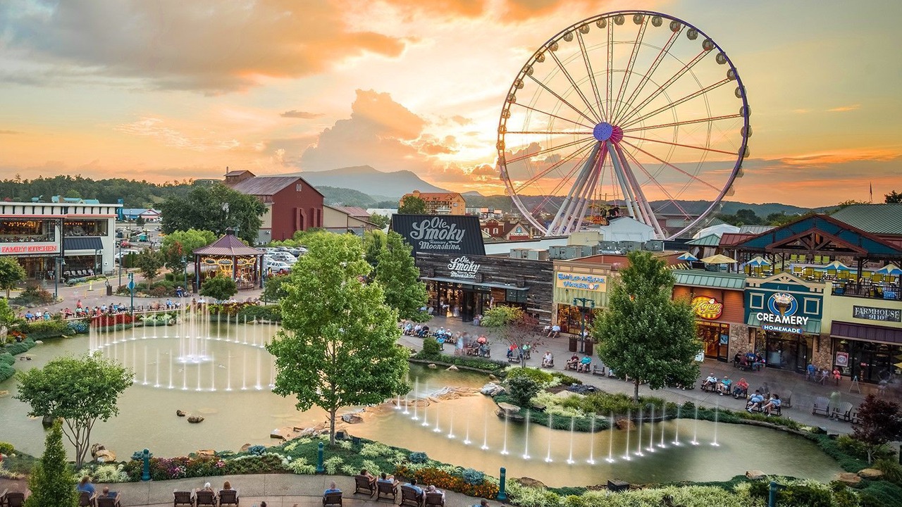 Photo of Others in Pigeon Forge