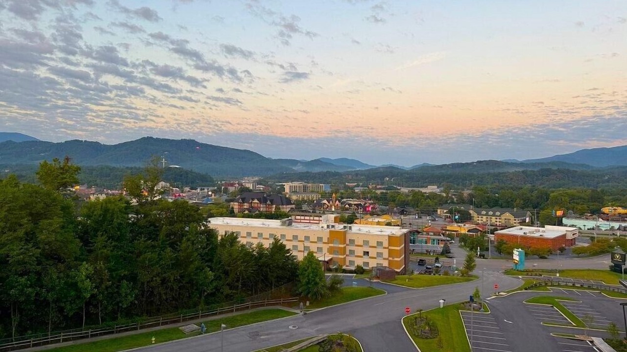 Photo of Others in Pigeon Forge