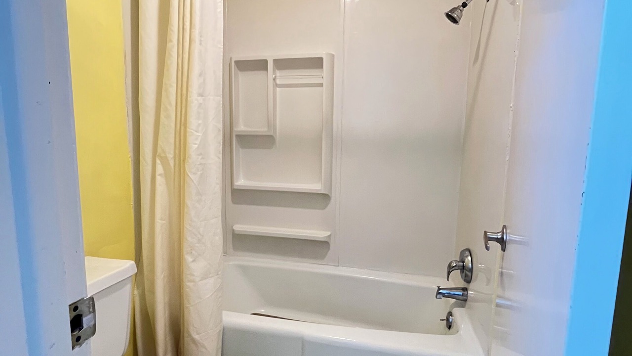 Photo of Bedroom in Mountain City