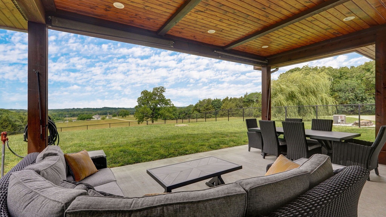 Photo of Patio Balcony in Pittsburg