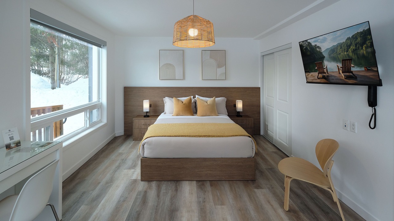 Photo of Bedroom in Gravenhurst