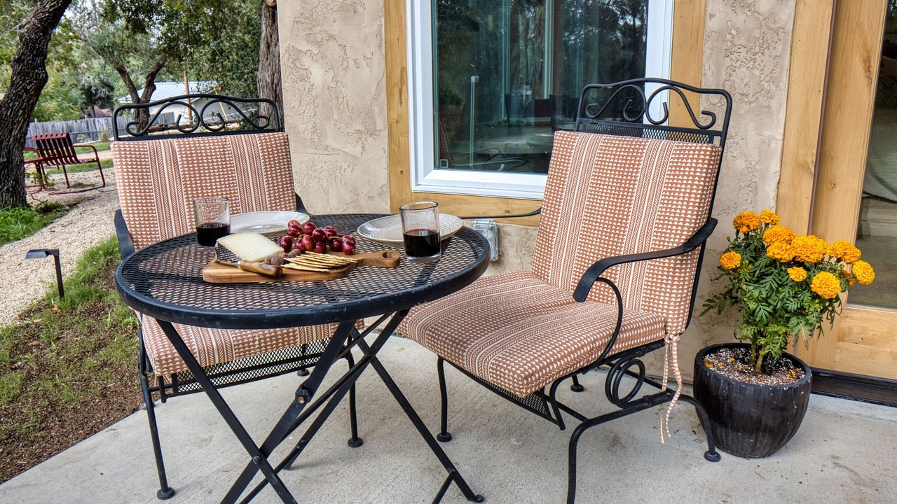 Photo of Outdoor in West Oak Hill
