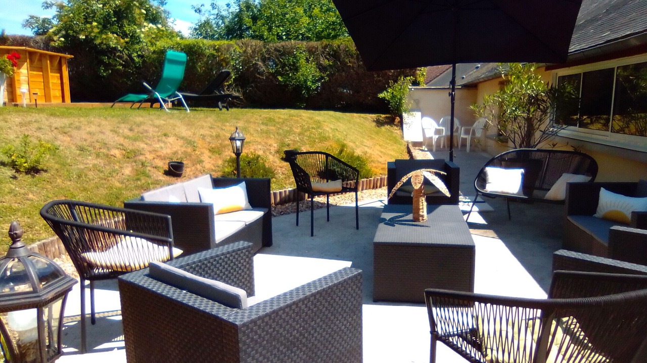 Photo of Patio Balcony in Rouvres-les-Bois