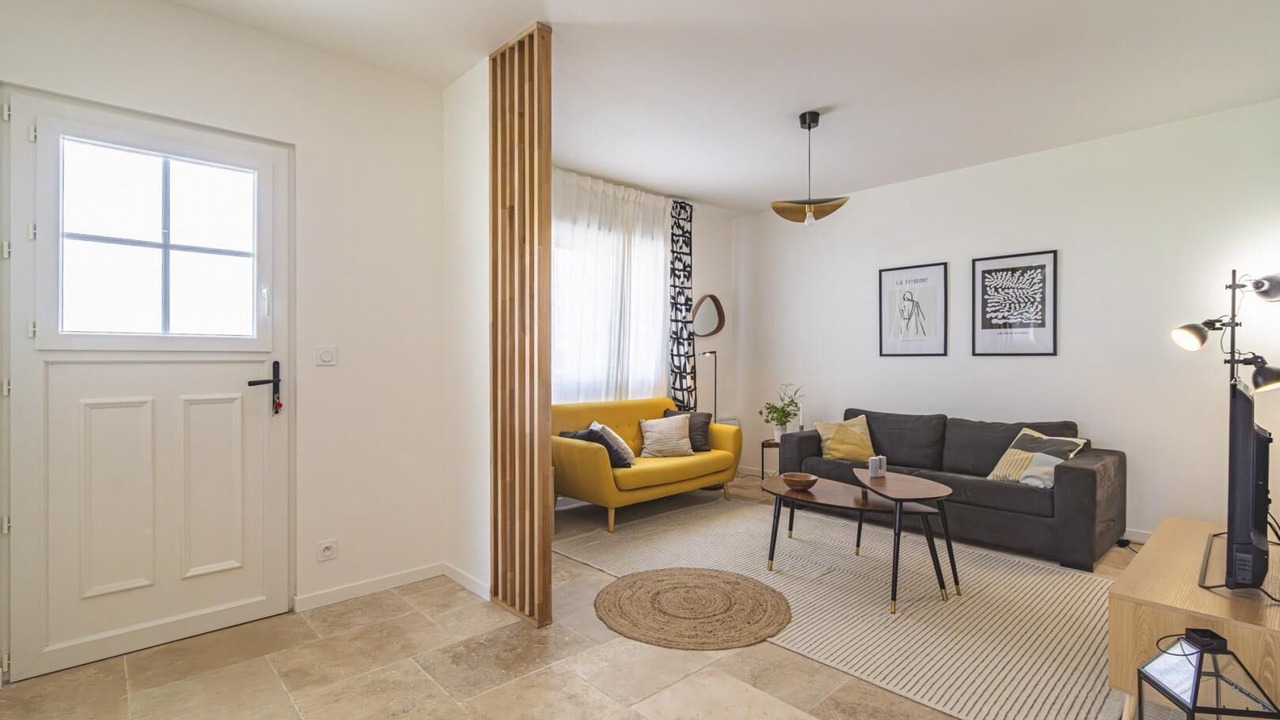 Photo of Others in Athis