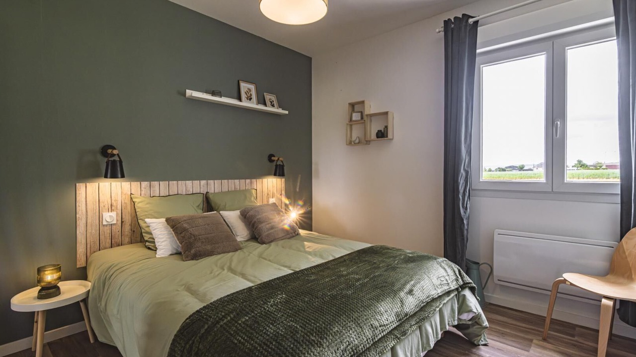 Photo of Others in Athis