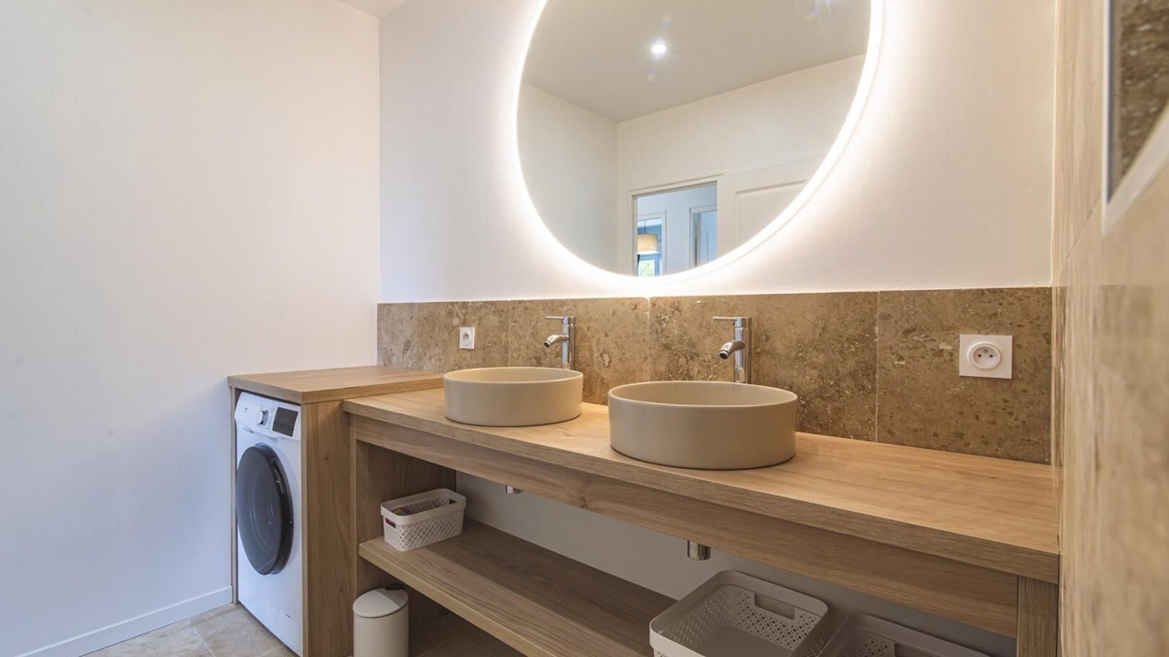 Photo of Bathroom in Athis