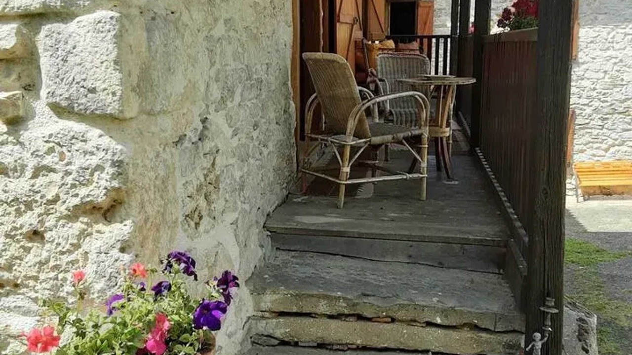 Photo of Outdoor in Herran