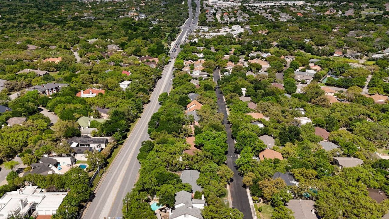 Photo of Outdoor in Whispering Oaks
