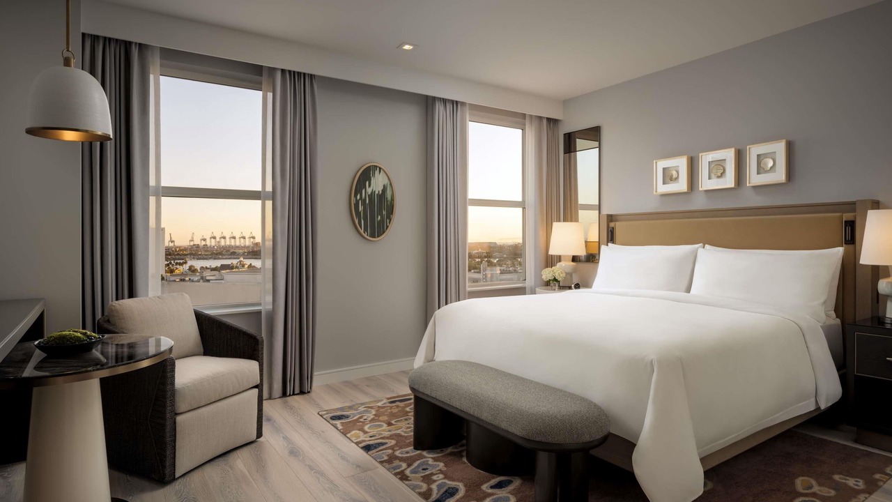 Photo of Bedroom in Waterfront