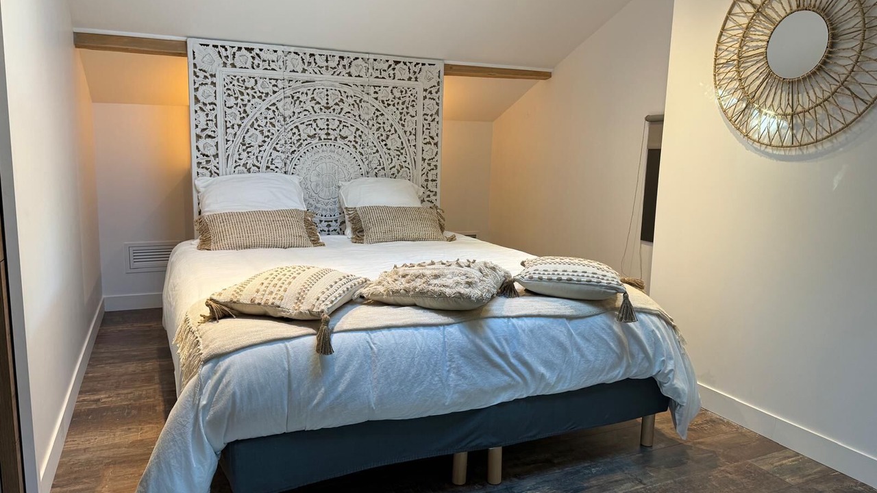 Photo of Others in Cales