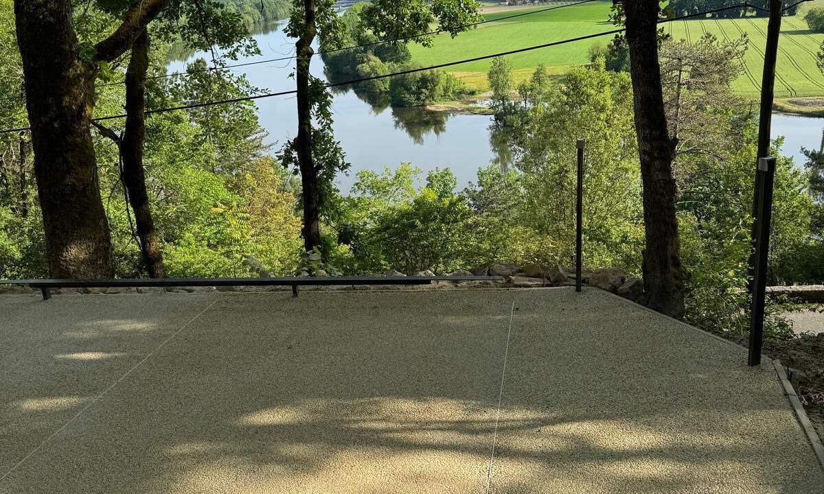 Photo of Others in Cales