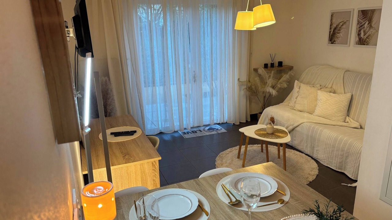 Photo of Others in Hopitaux-Facultes