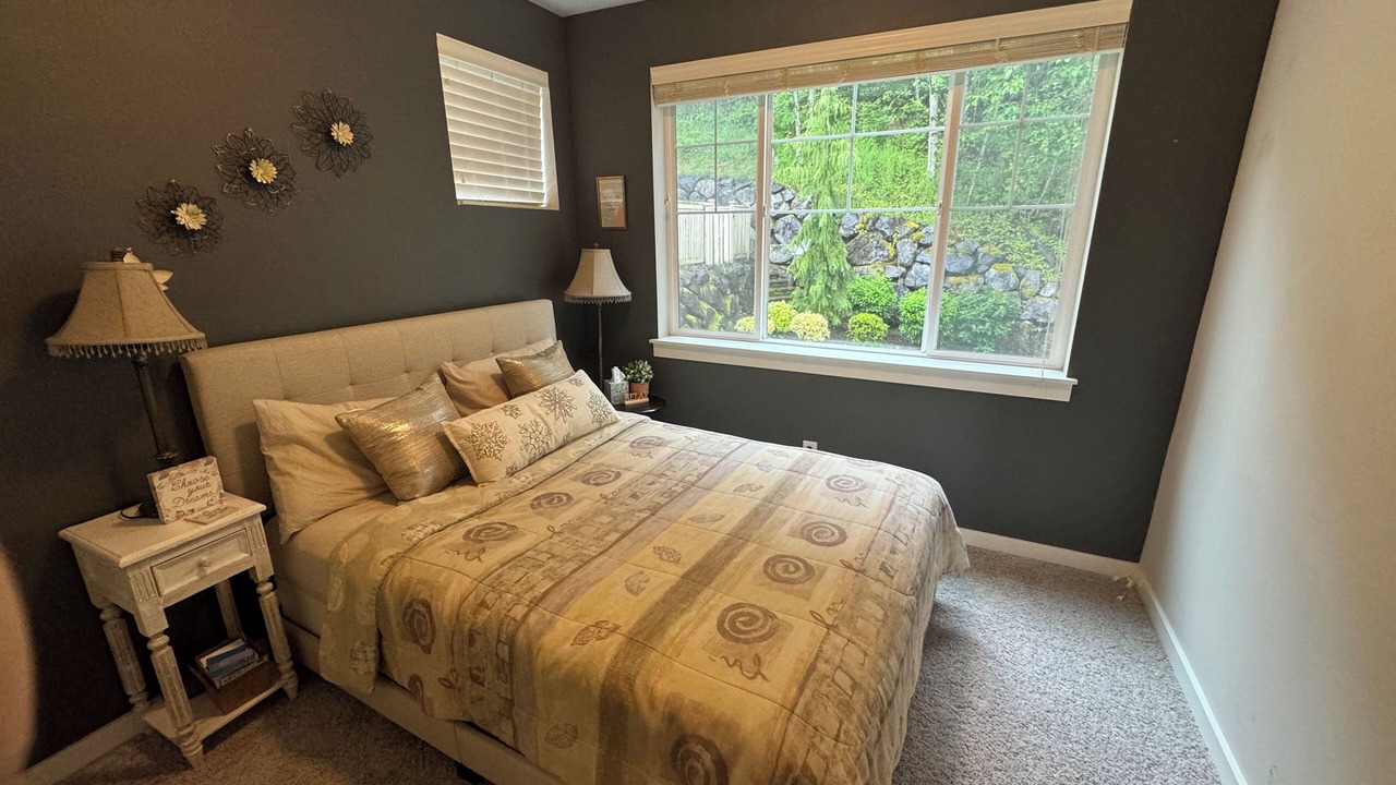 Photo of Others in Snoqualmie Ridge