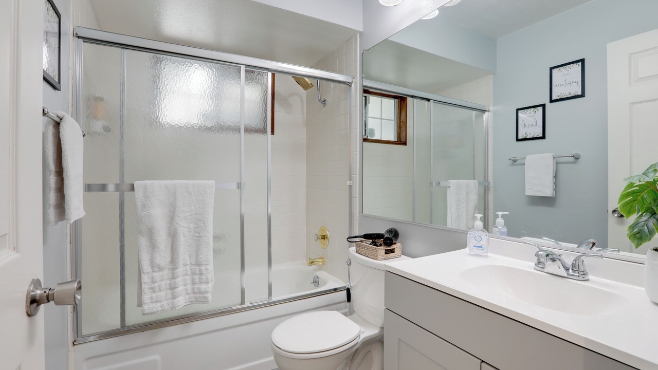 Photo of Others in Foothill Farms