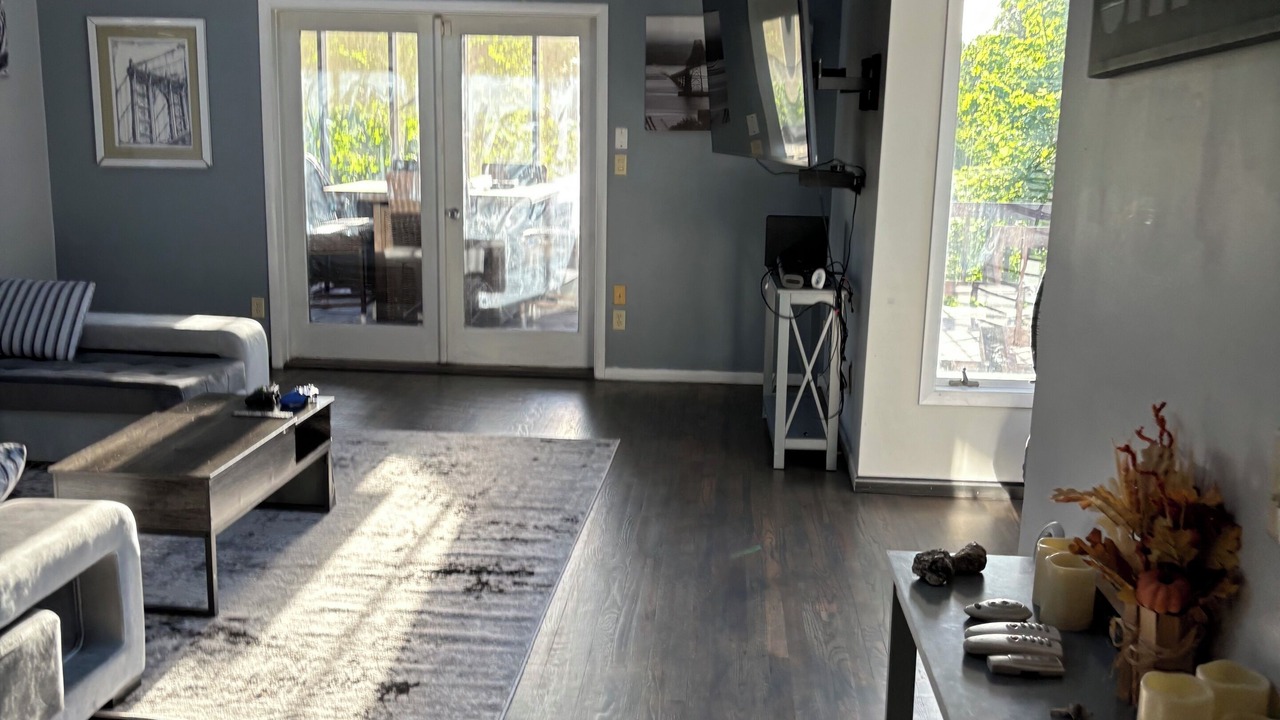 Photo of Livingroom in Cedar Rapids