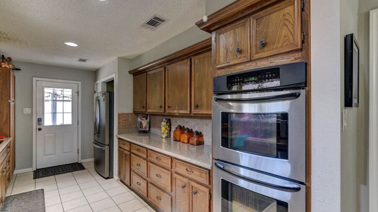 Photo of Kitchen in Friendswood