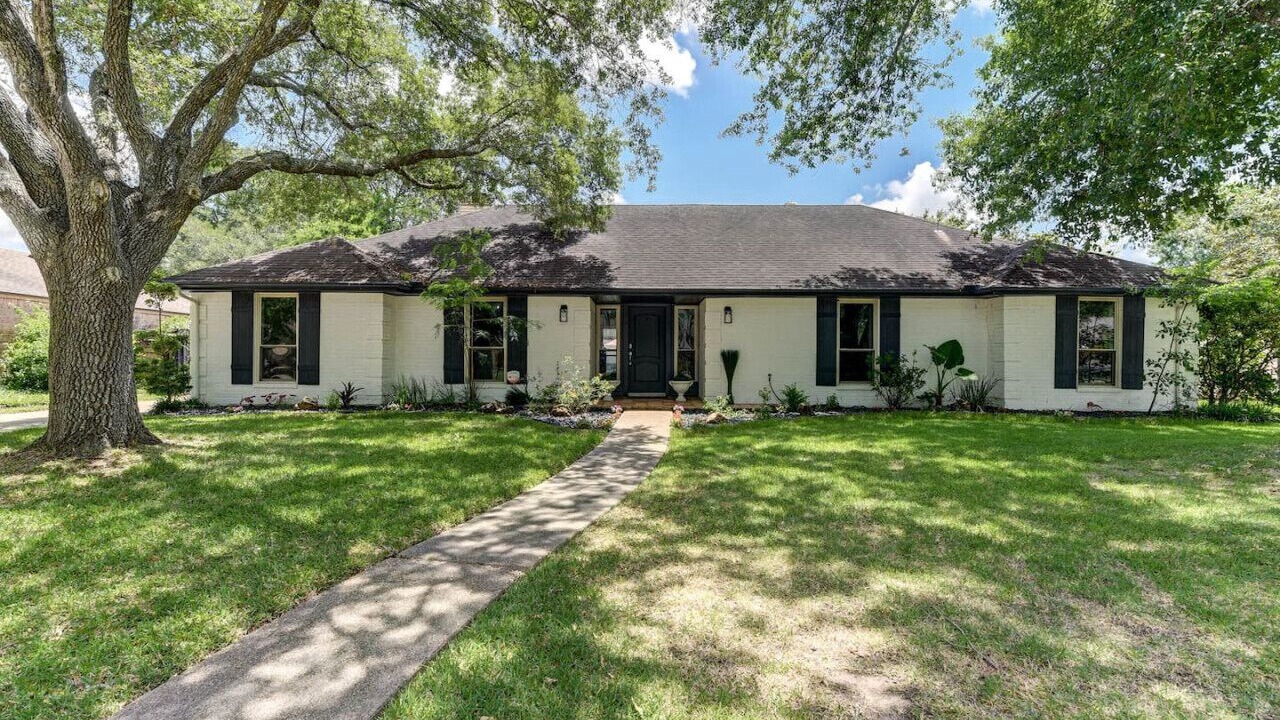 Photo of Outdoor in Friendswood