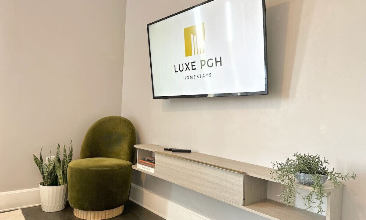 Photo of Others in South Side Slopes