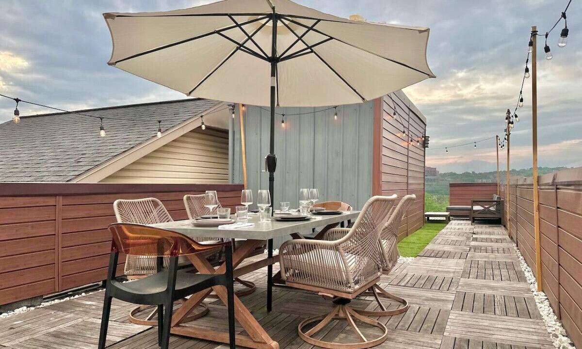 Photo of Outdoor in South Side Slopes