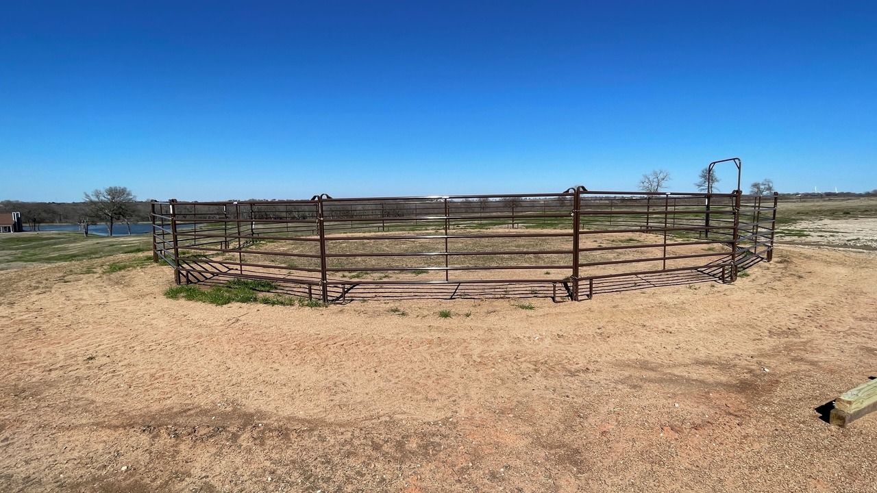 Photo of Others in Riesel