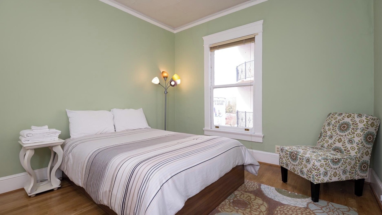 Photo of Others in Goose Hollow