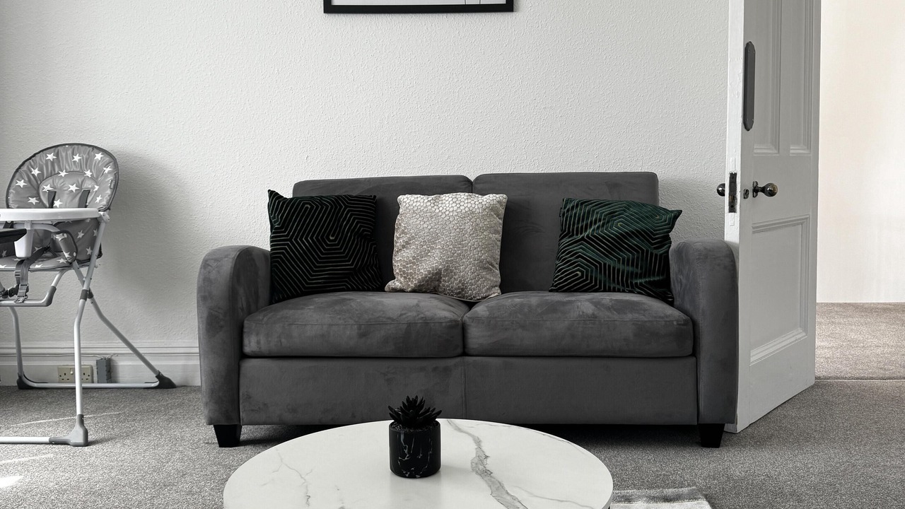 Photo of Others in Canford Cliffs