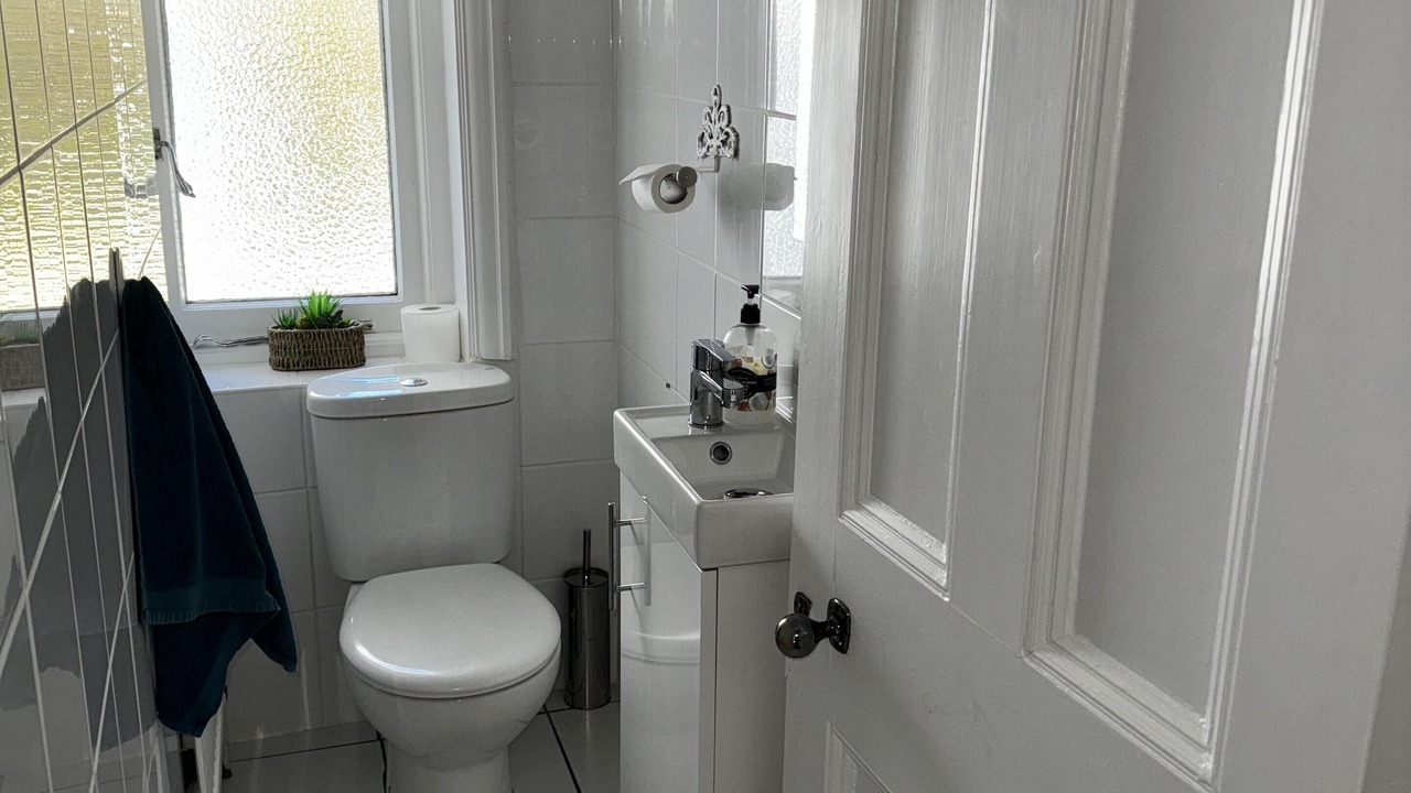 Photo of Others in Canford Cliffs