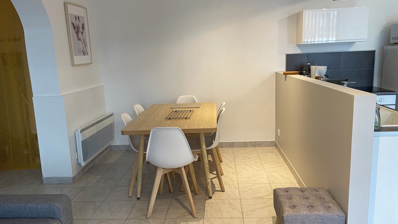 Photo of Others in Chateauvieux