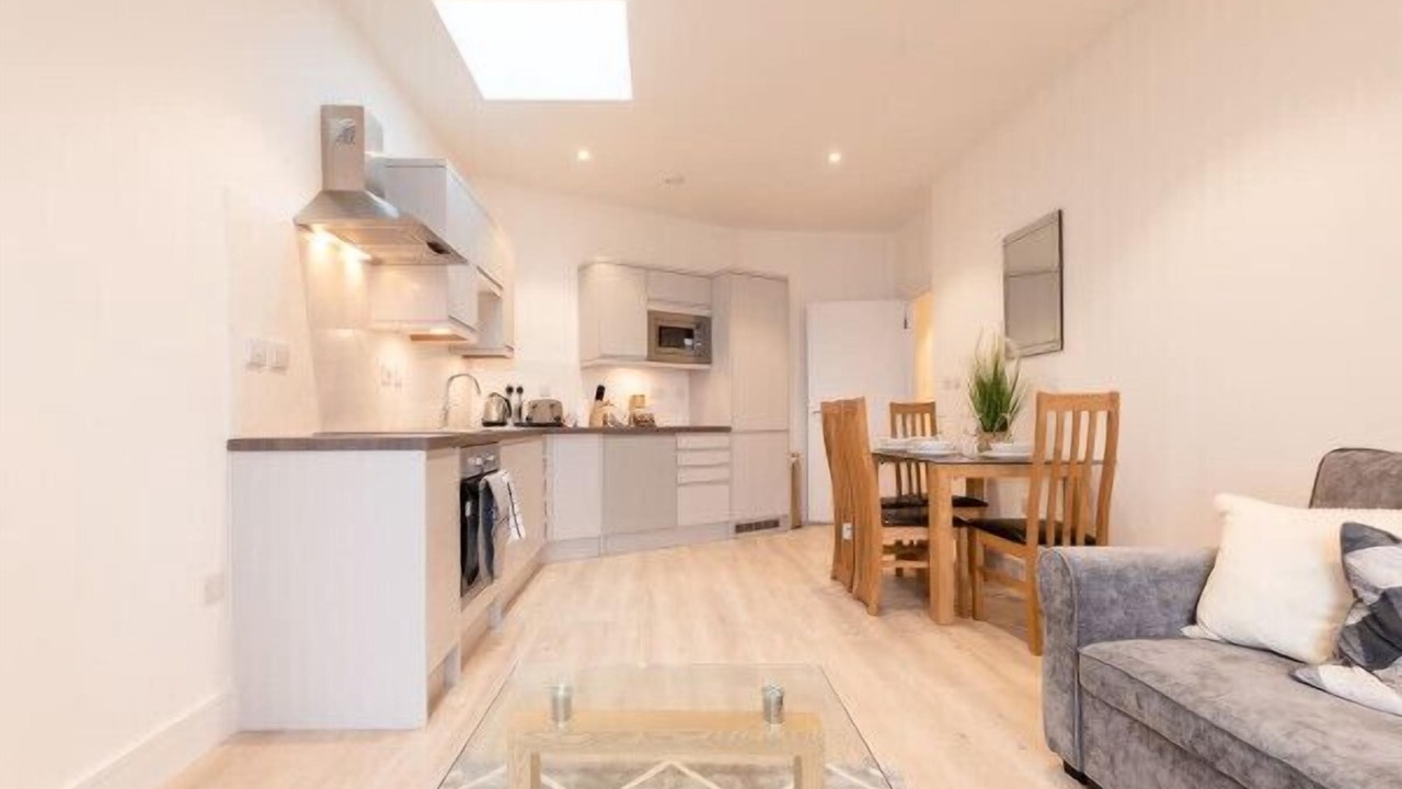 Photo of Livingroom in Fleet