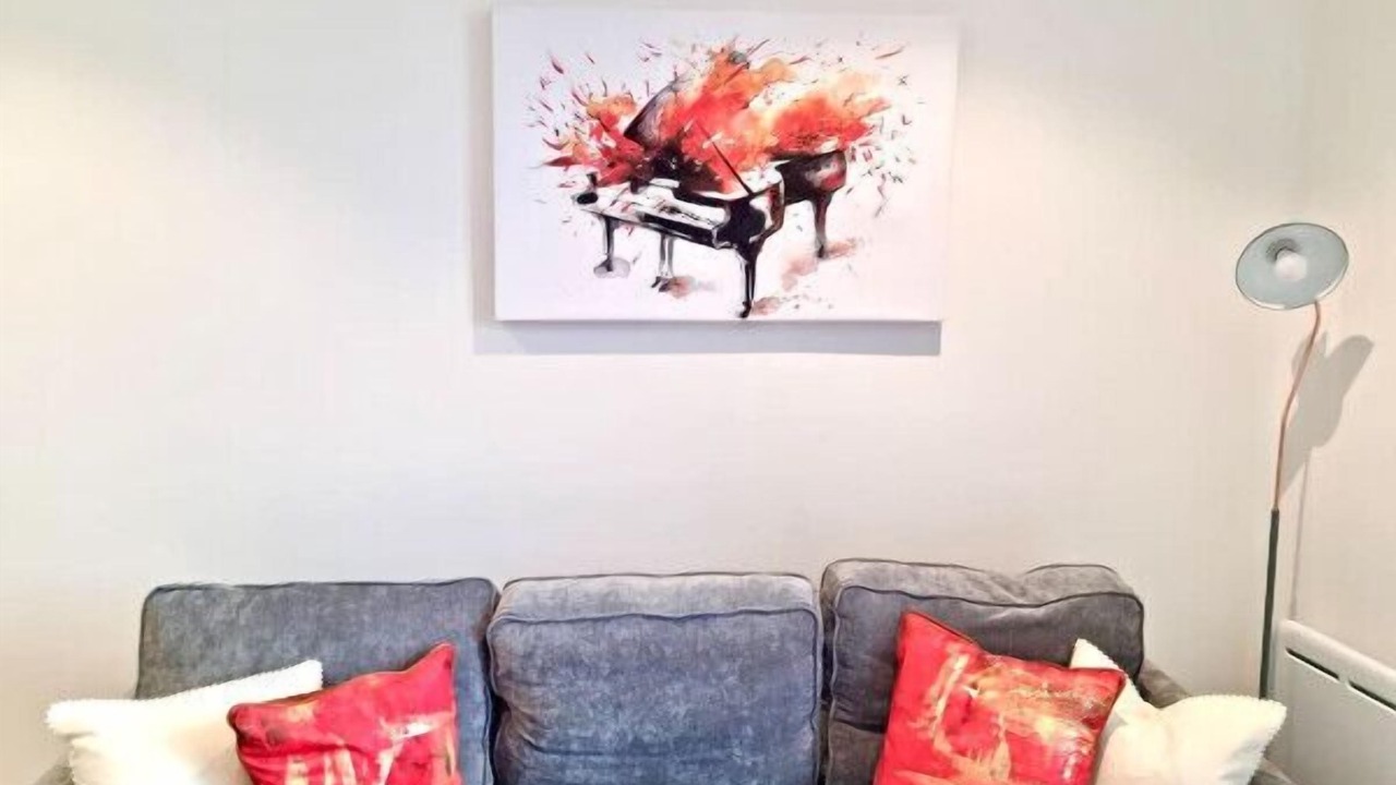 Photo of Livingroom in Fleet