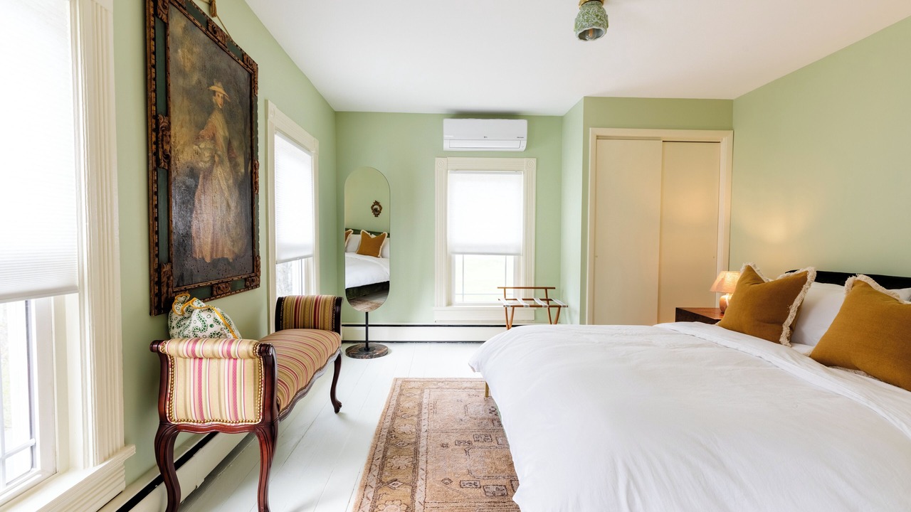 Photo of Bedroom in Lexington