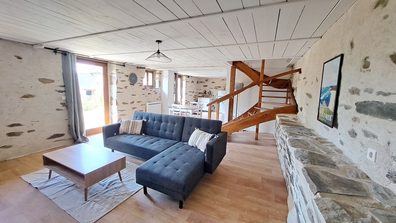 Photo of Livingroom in Pleyben