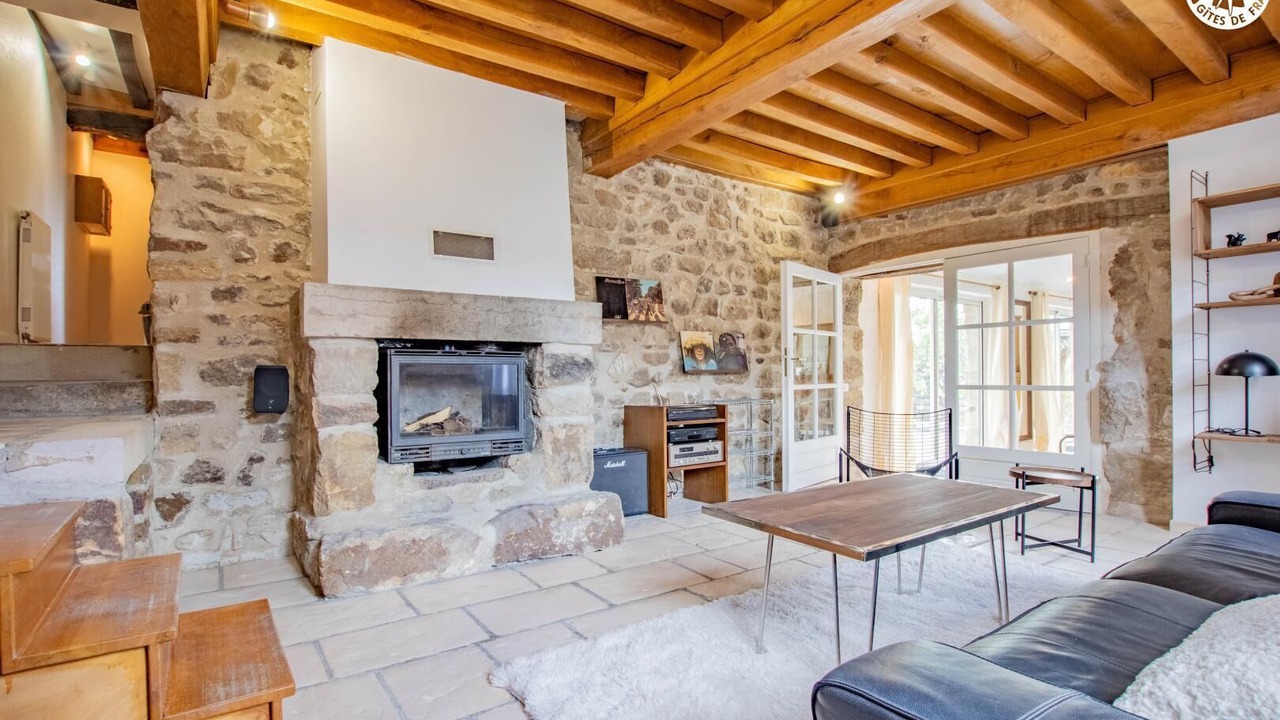 Photo of Livingroom in Saint-Mard-de-Vaux