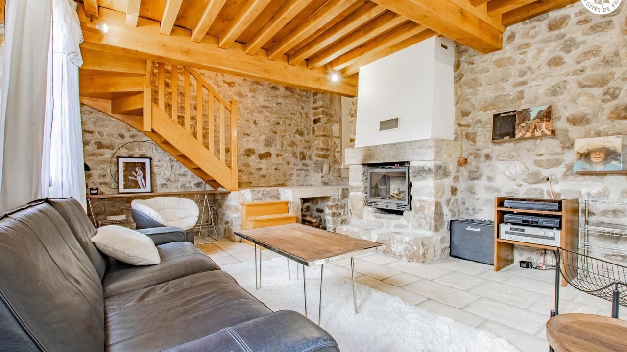 Photo of Livingroom in Saint-Mard-de-Vaux