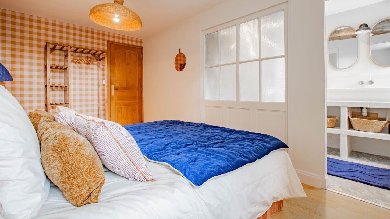 Photo of Others in Saint-Mard-de-Vaux