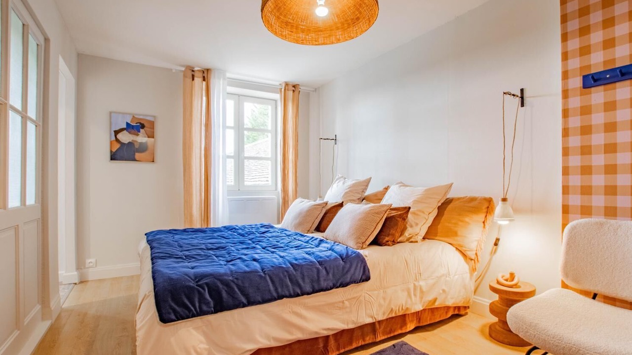 Photo of Others in Saint-Mard-de-Vaux