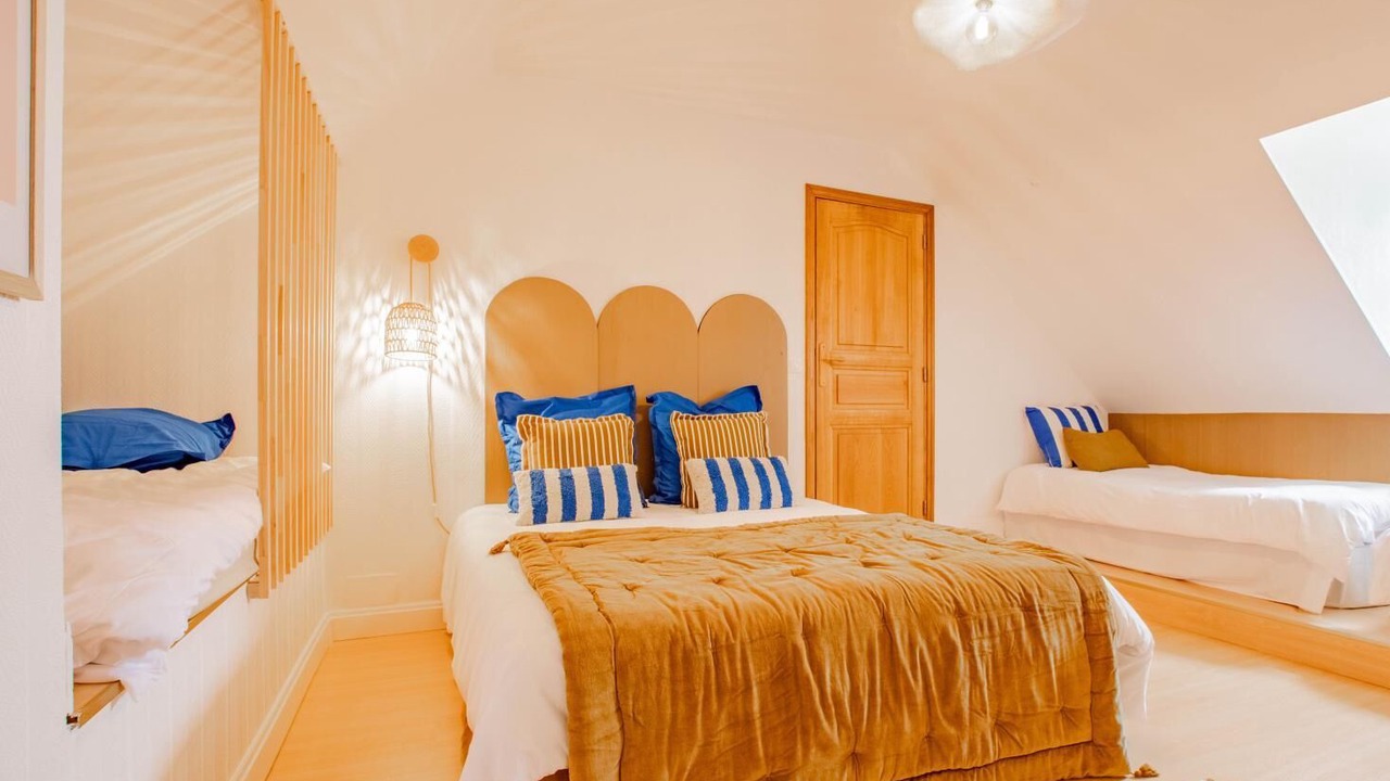 Photo of Others in Saint-Mard-de-Vaux