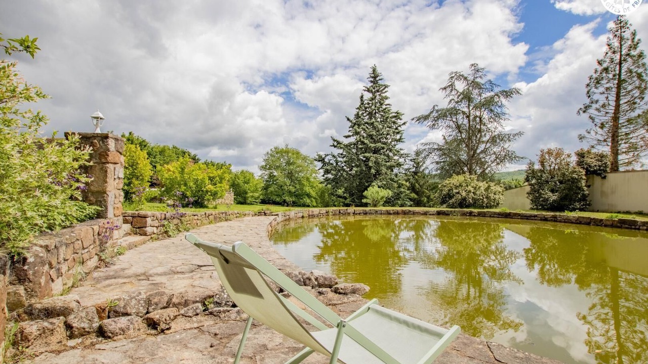 Photo of Outdoor in Saint-Mard-de-Vaux