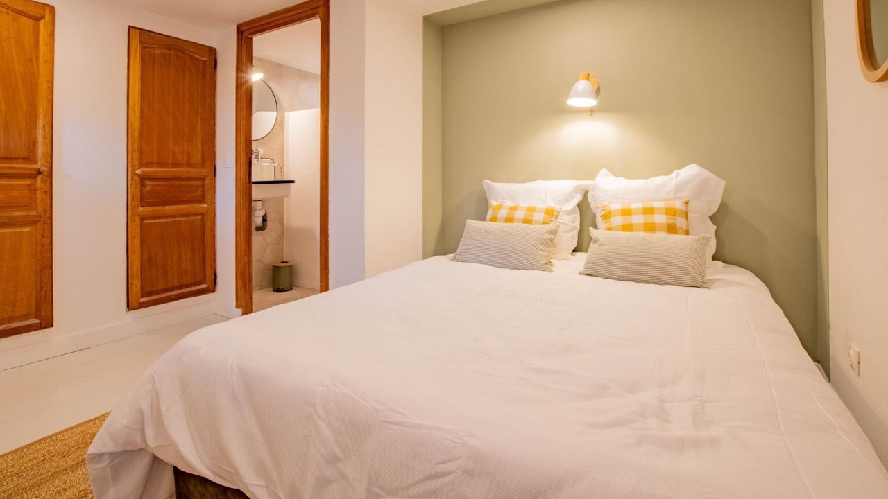 Photo of Others in Saint-Mard-de-Vaux