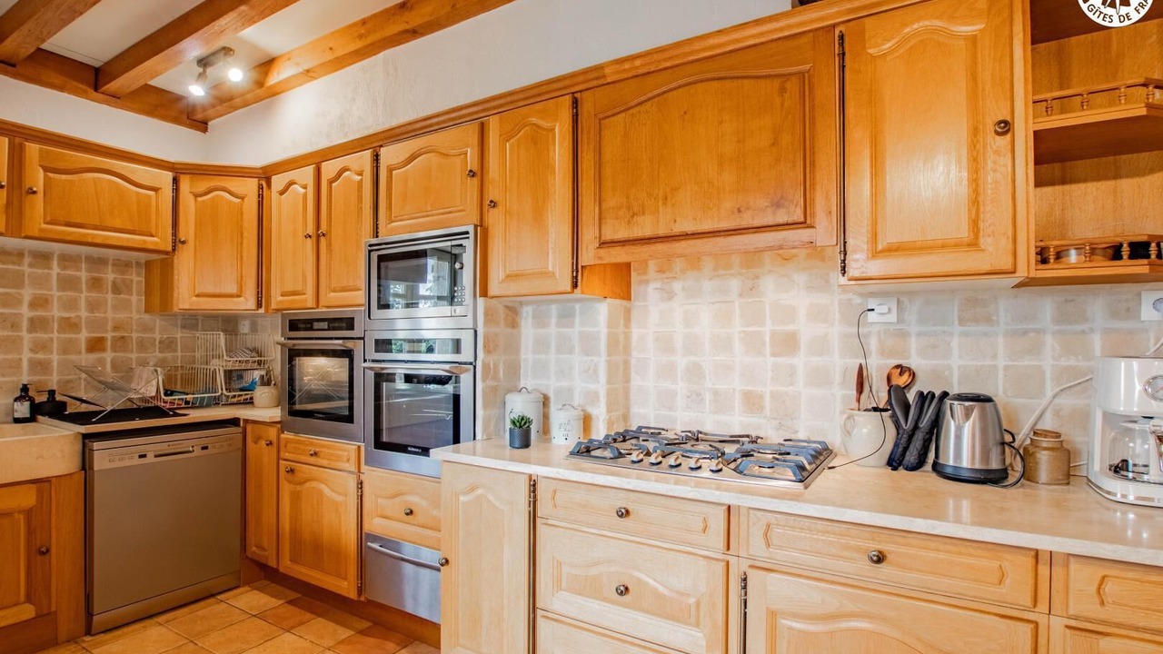 Photo of Kitchen in Saint-Mard-de-Vaux