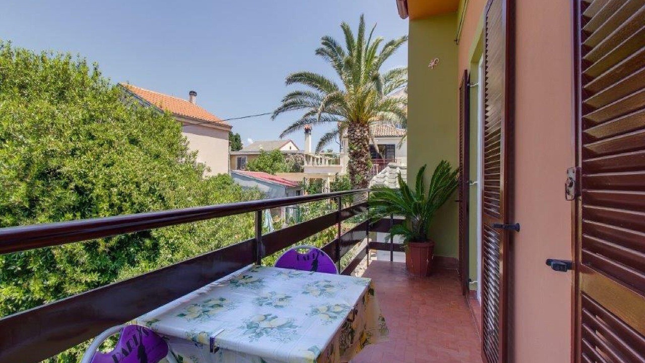 Photo of Patio Balcony in Cove Murtar