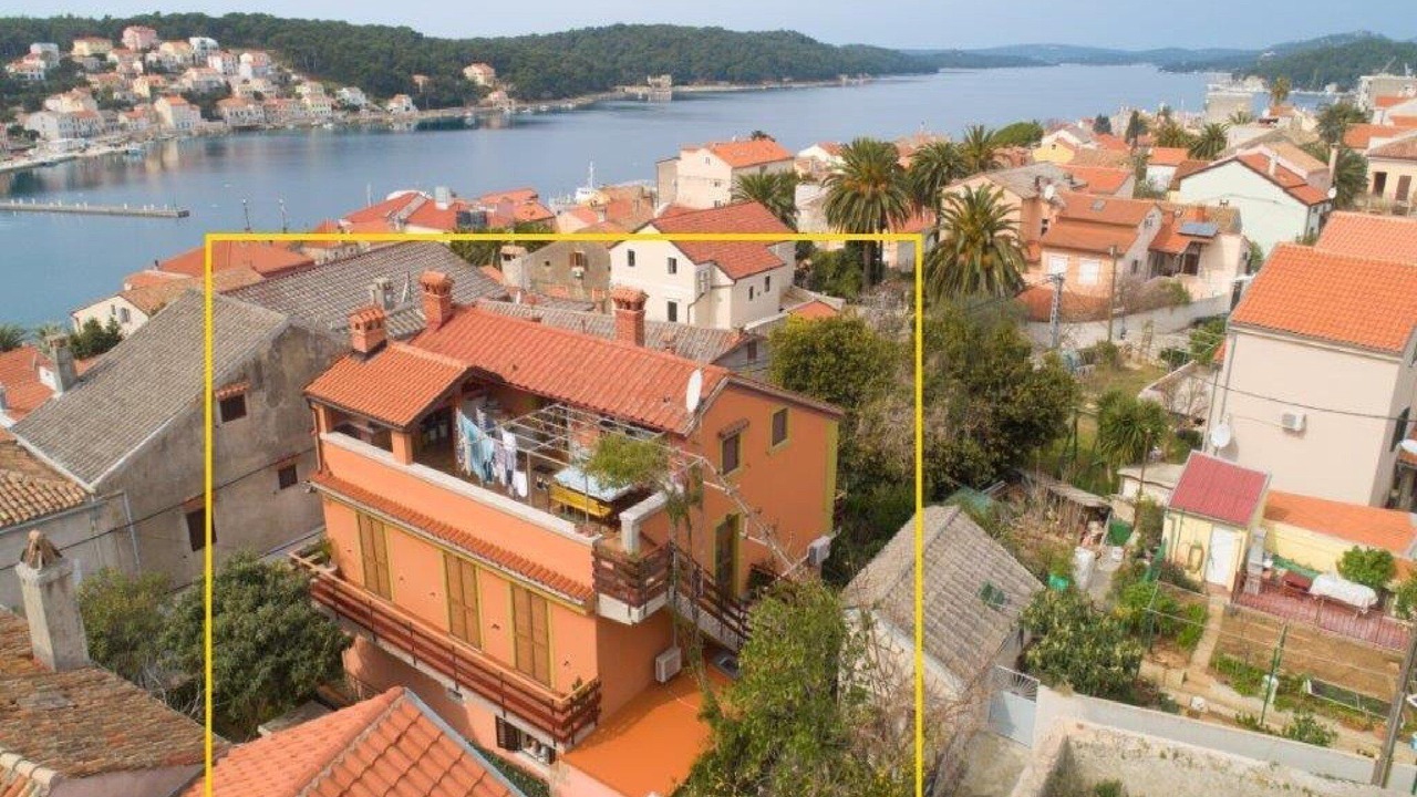 Photo of Outdoor in Cove Murtar
