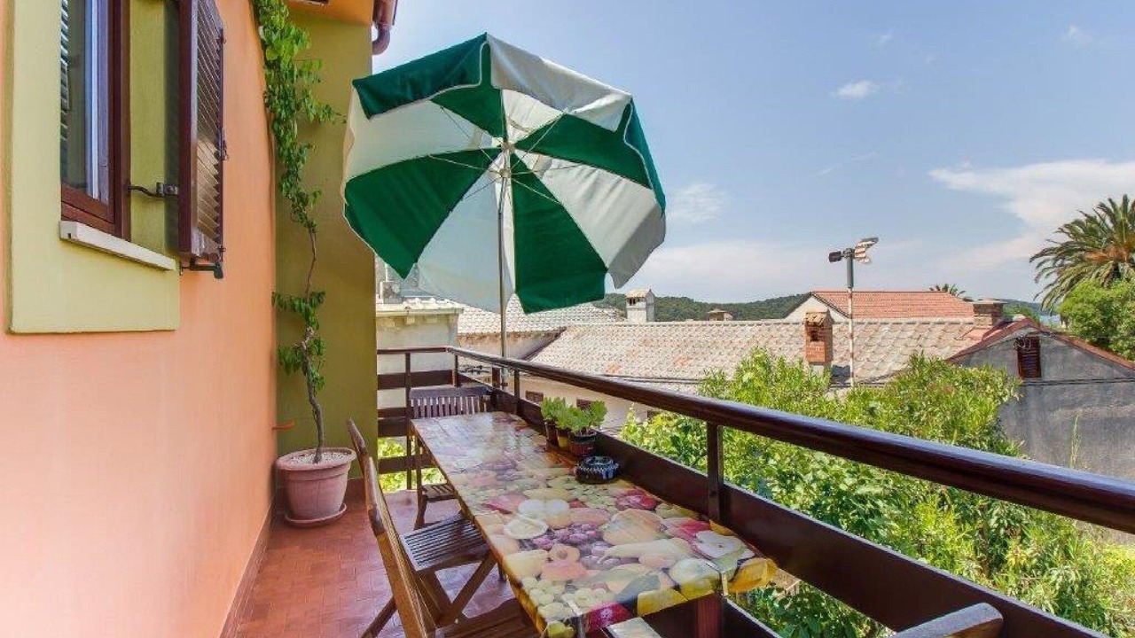 Photo of Patio Balcony in Cove Murtar