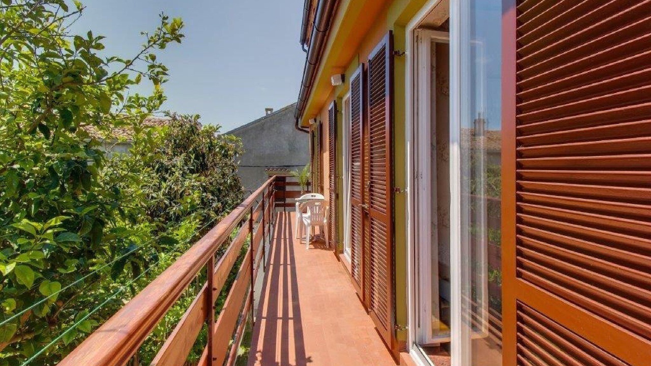 Photo of Patio Balcony in Cove Murtar
