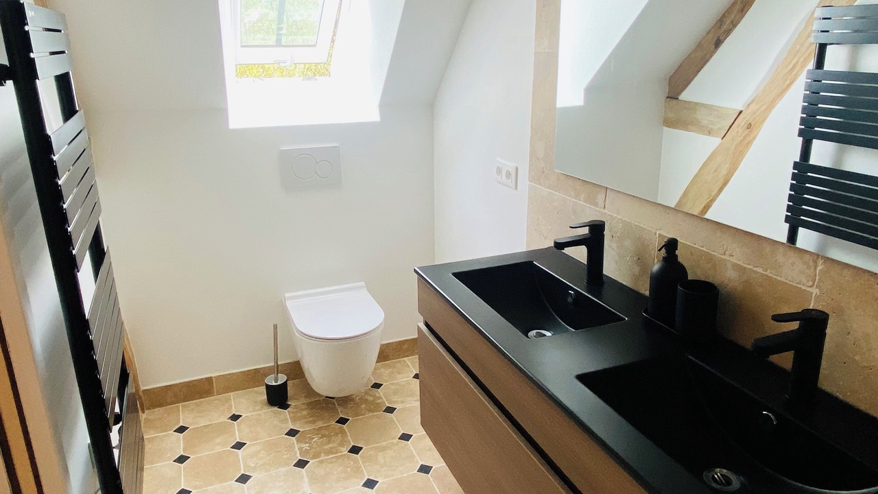 Photo of Others in La Perriere