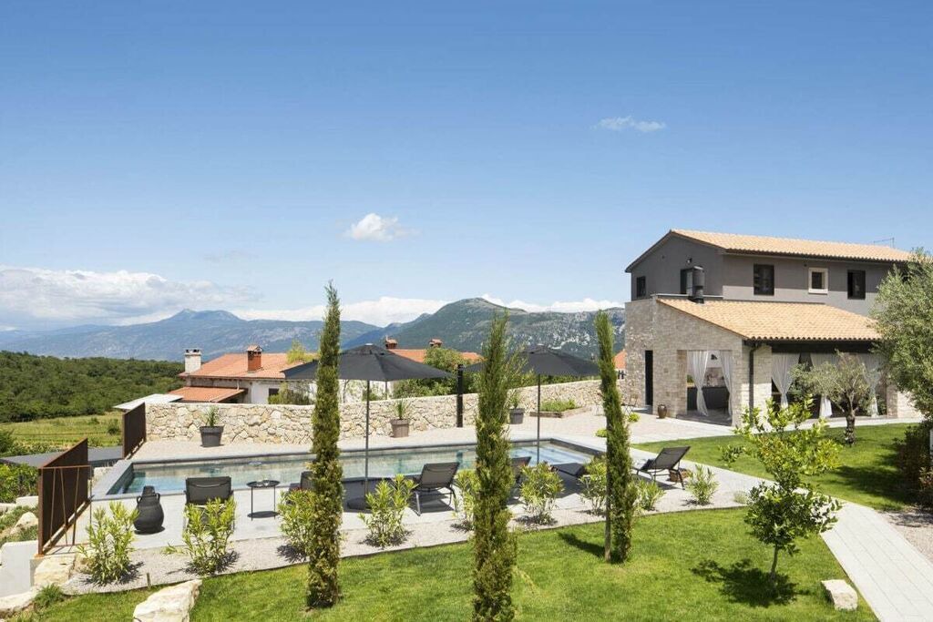 Photo of Outdoor in Ripenda Verbanci